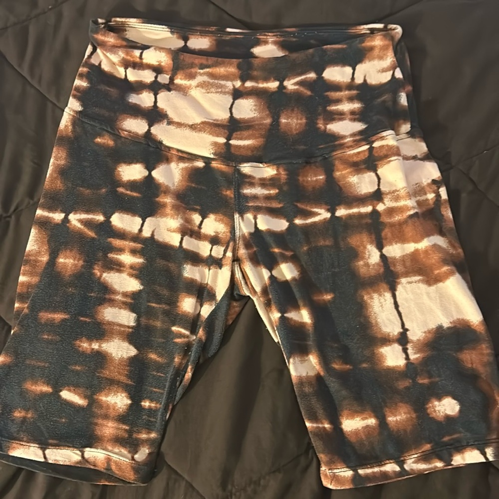 Hot Kiss Biker Shorts